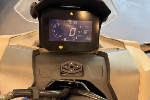هوندا  ADV 150