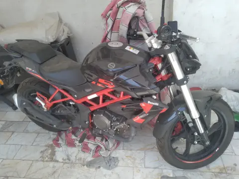 بنلی، TNT 25N