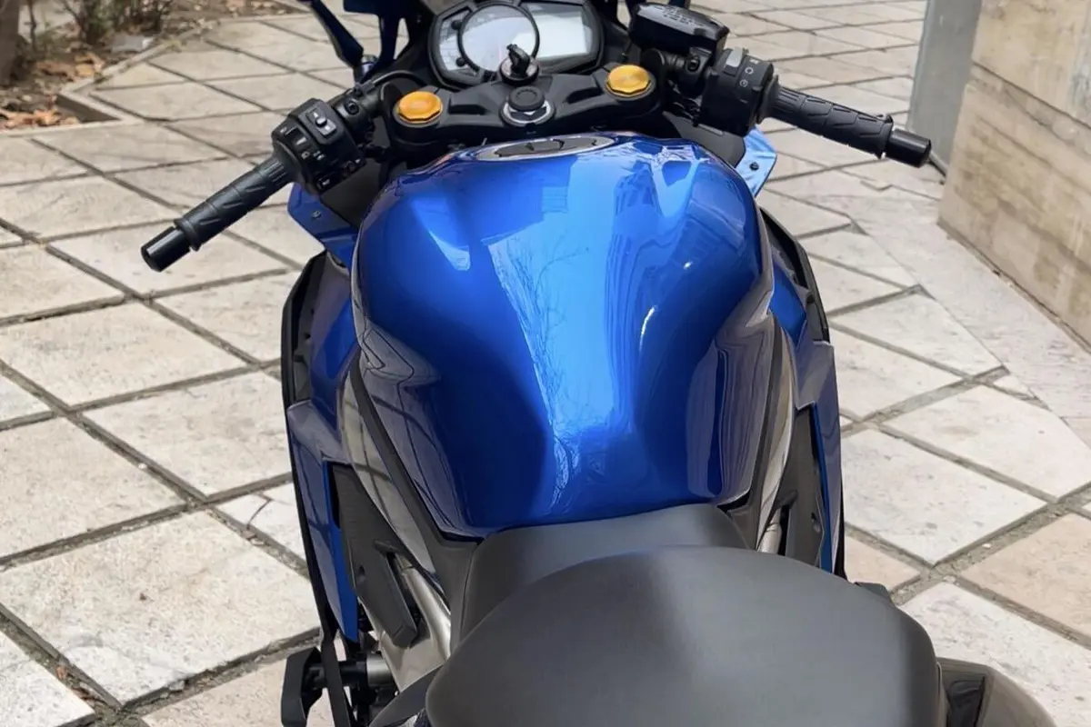 کاوازاکی،  نینجا ZX-25R