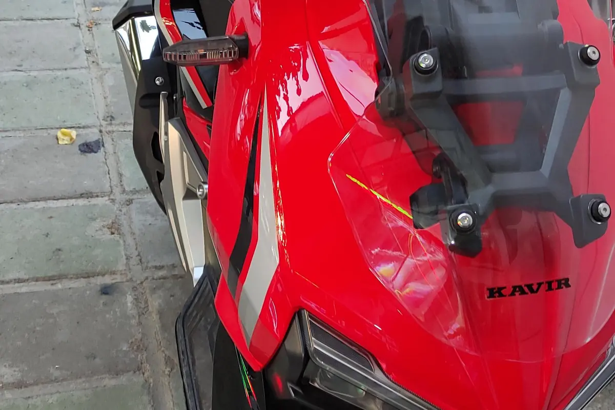 کویر موتور  AGV 150