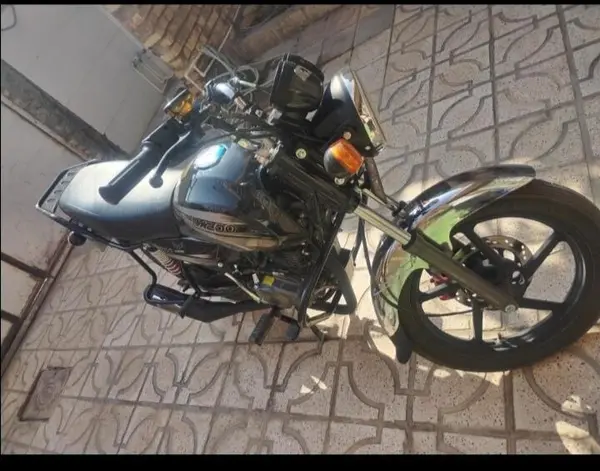 نیرو موتور شیراز  بوکسر BX 200