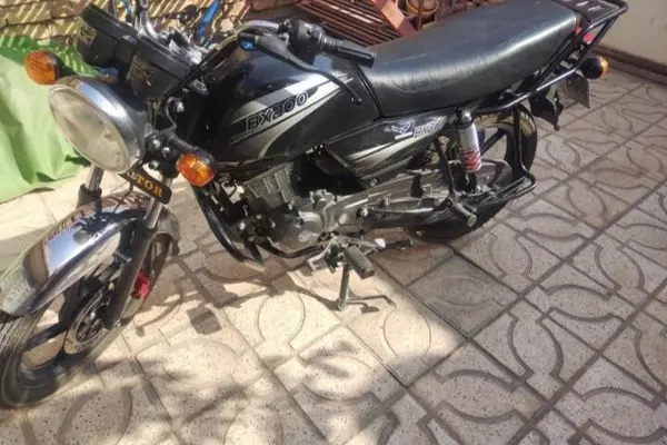 نیرو موتور شیراز  بوکسر BX 200