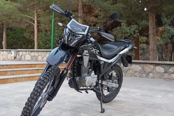 جهان همتا،  فلات XR250