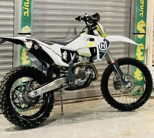 هاسکوارنا  اندرو 350 FE