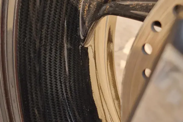 ب ام و  S 1000 RR