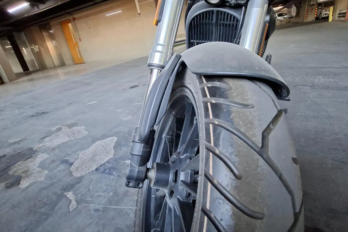 کیو جی موتور،  SRV 249S