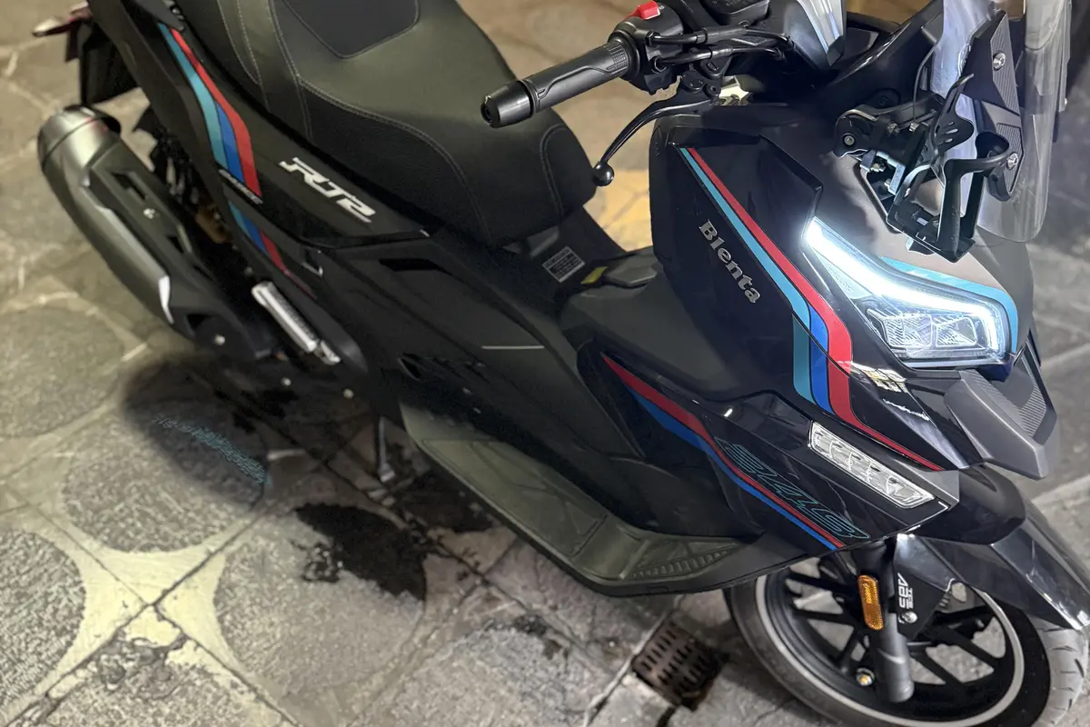 جهان همتا،  بلنتا RT2-250