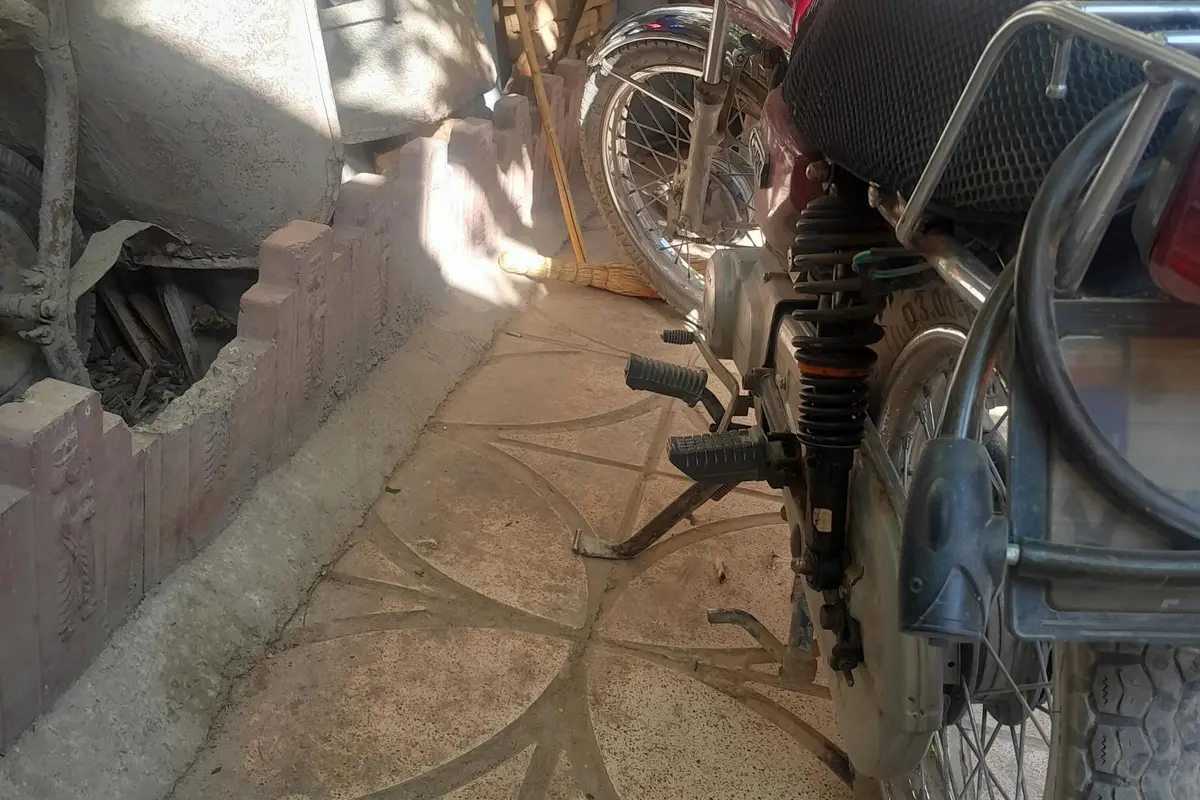 کویر موتور،  CDI125