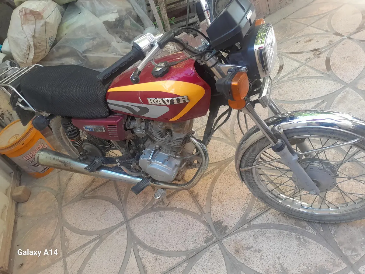 کویر موتور،  CDI125
