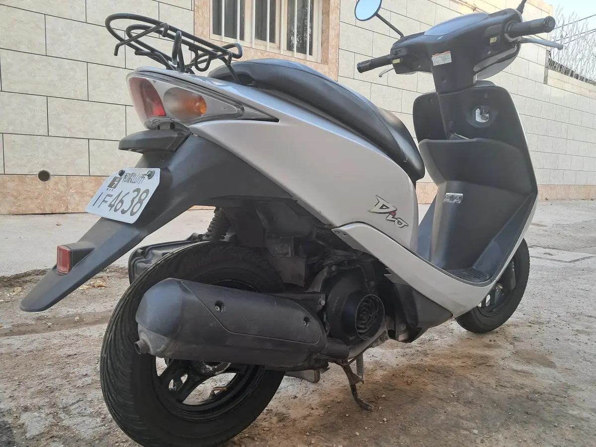 هوندا  DIO 50