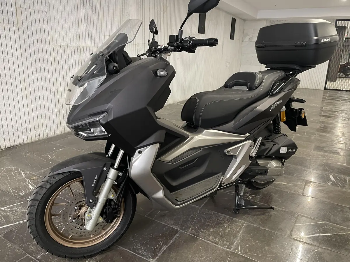 کویر موتور،  AGV 150