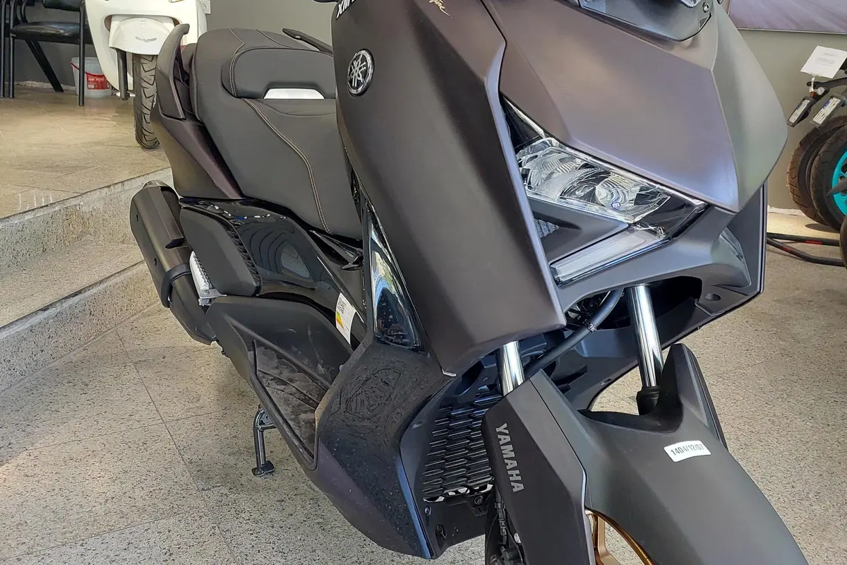 یاماها،  XMAX 250