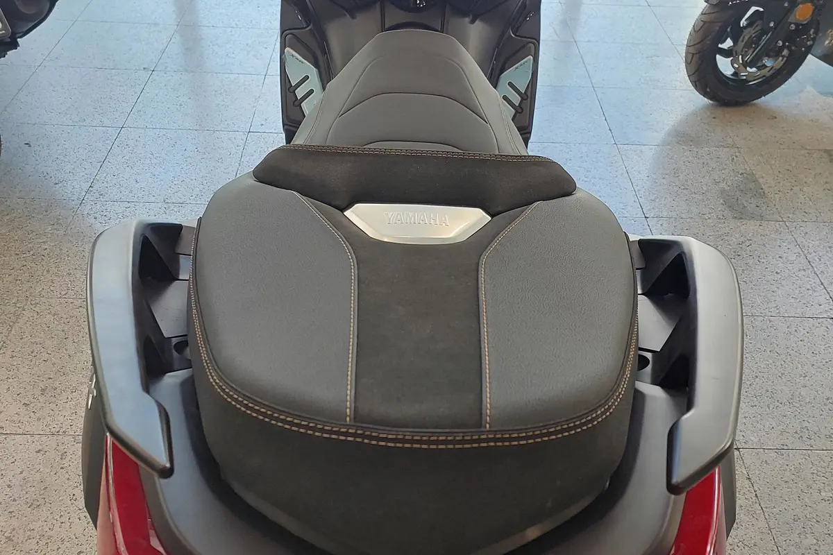 یاماها،  XMAX 250