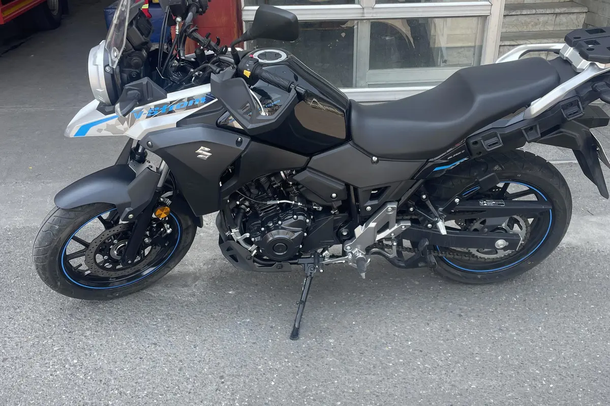 سوزوکی،  V-Strom 250