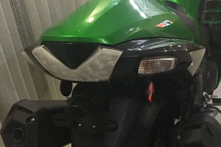 کاوازاکی،  نینجا ZX-14R