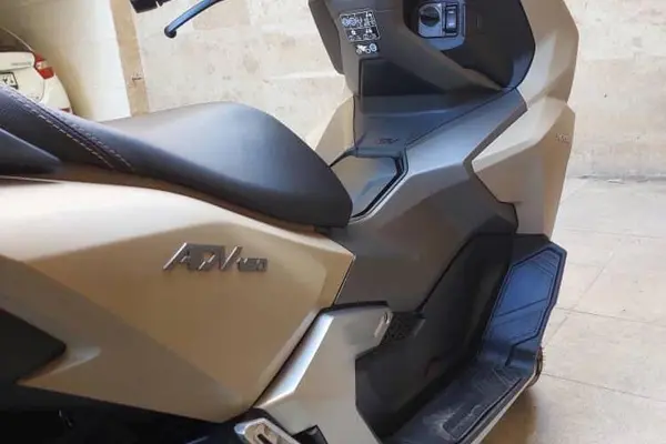 هوندا  ADV 160