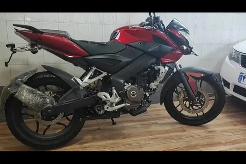 باجاج، پالس 200NS