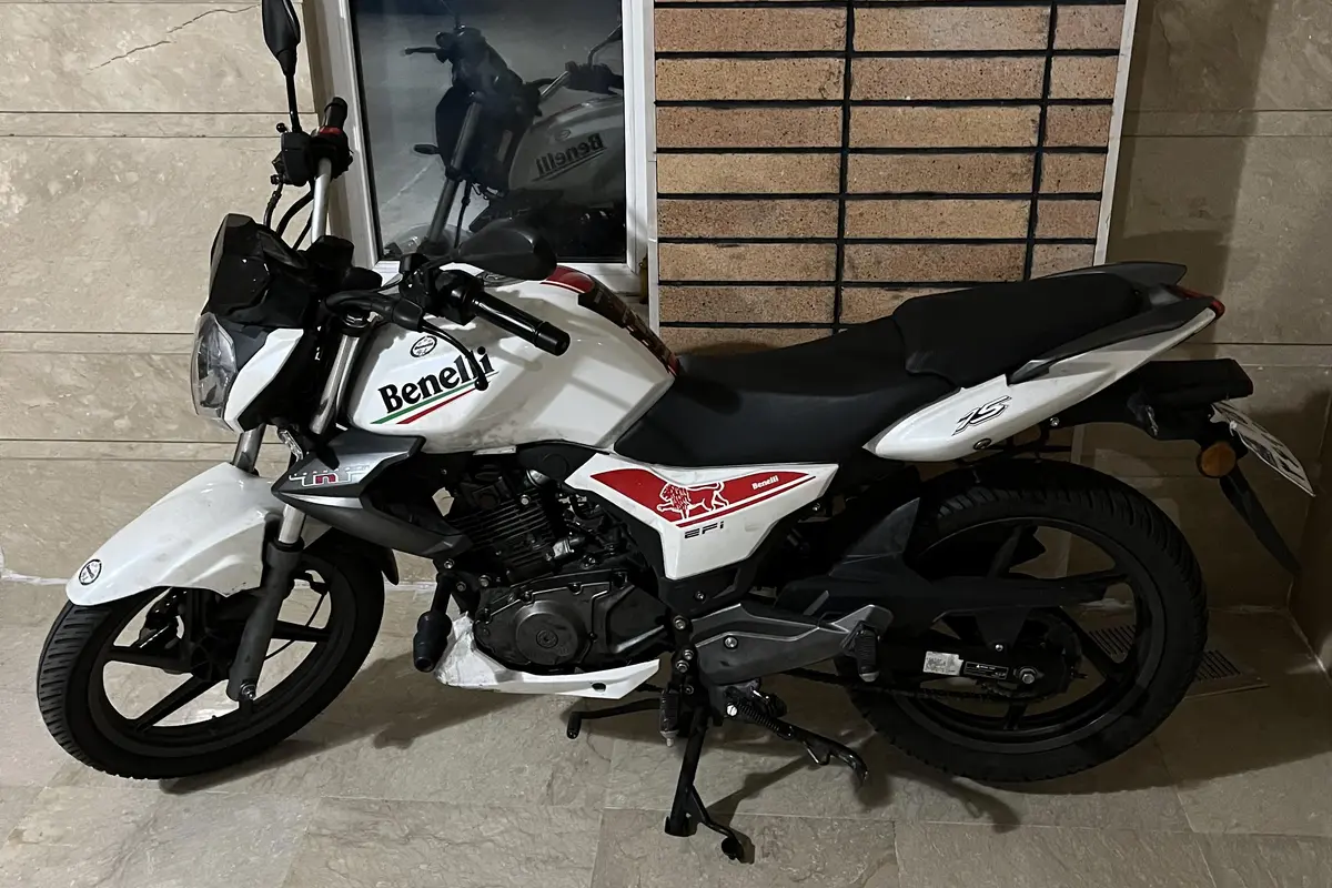 بنلی  TNT 150