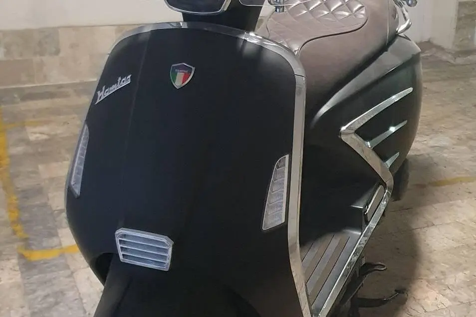 جهان همتا،  همتاز RS150