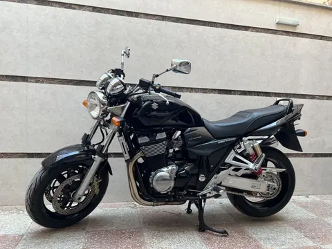 سوزوکی، GSX 1400