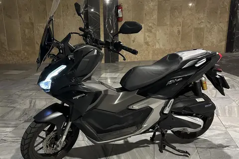 هوندا، ADV 160