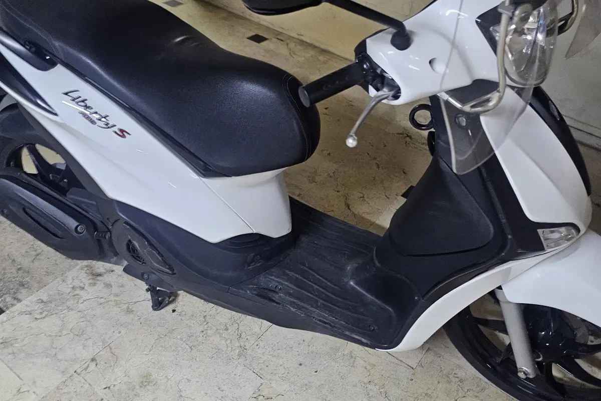 پیاجیو،  لیبرتی 150