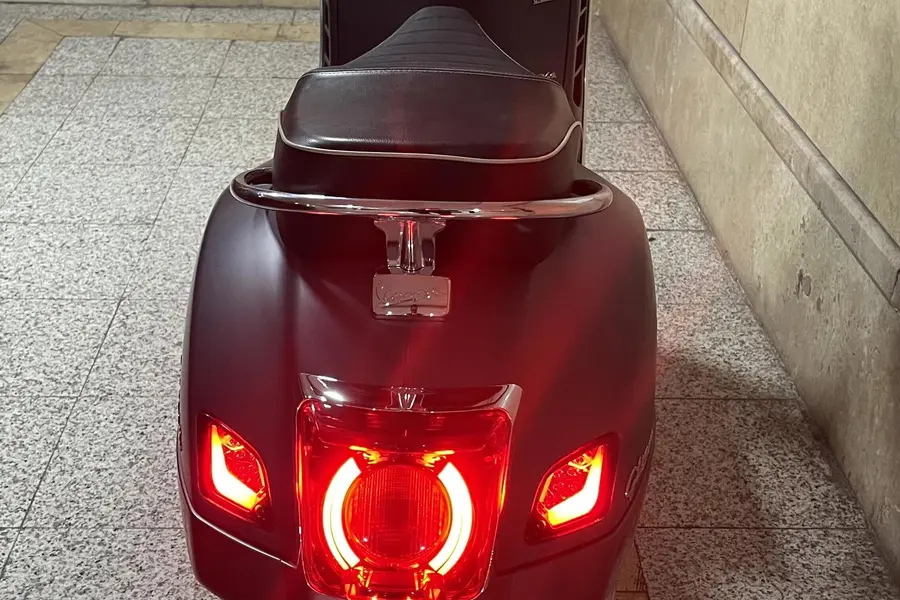 وسپا، جی تی اس 250 سوپر اسپرت