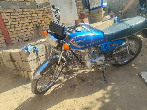 هوندا، CG 125