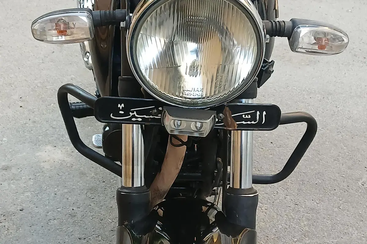 باجاج،  پالس 180