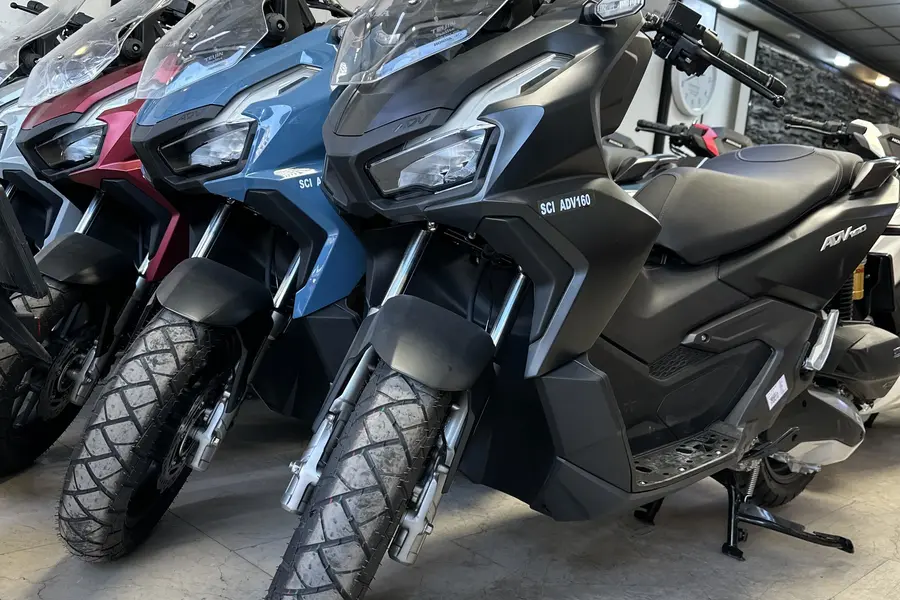 هوندا، ADV 160