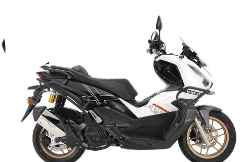 کویر موتور، AGV 150