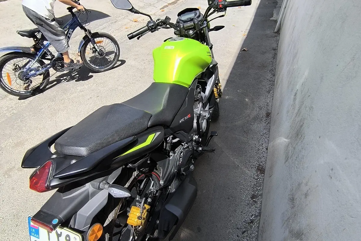کویر موتور،  AGV 150