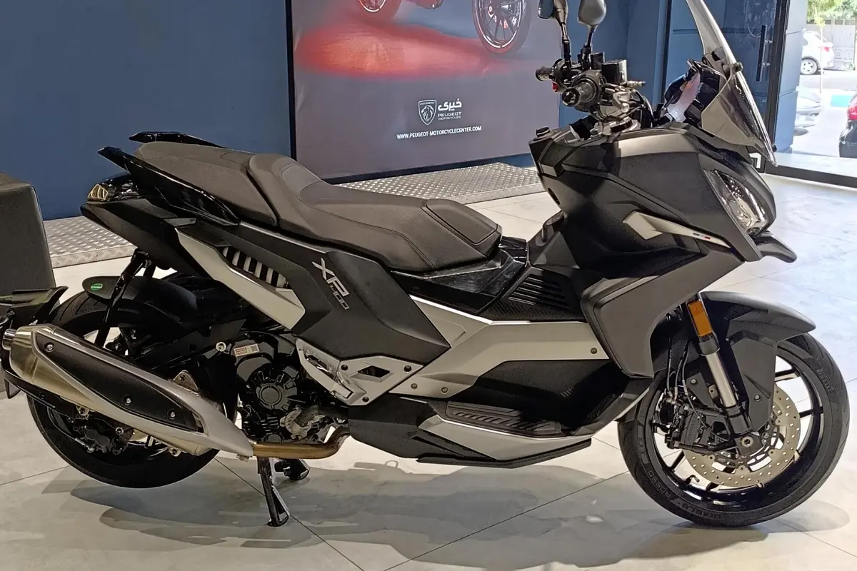 پژو،  XP 400