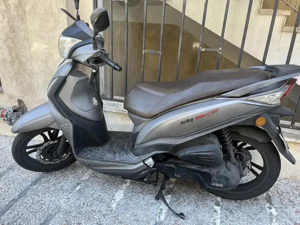 اس وای ام  لاکی 180