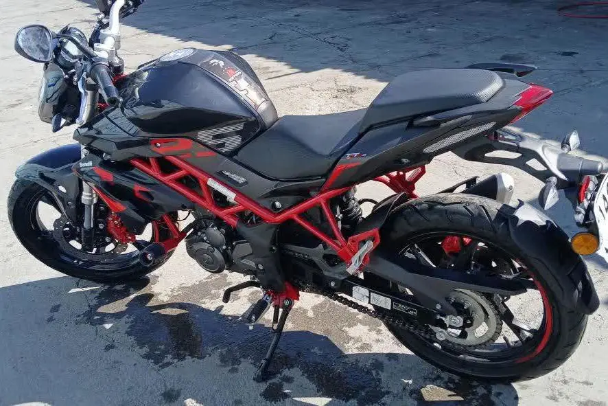 بنلی،  249R