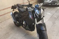 بنلی، TNT 180S