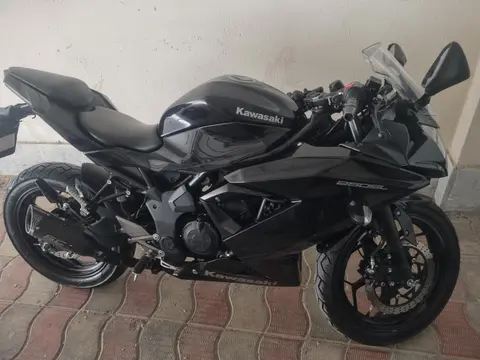 کاوازاکی، نینجا 250