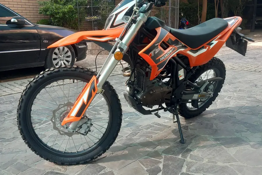کویر موتور، T4 200