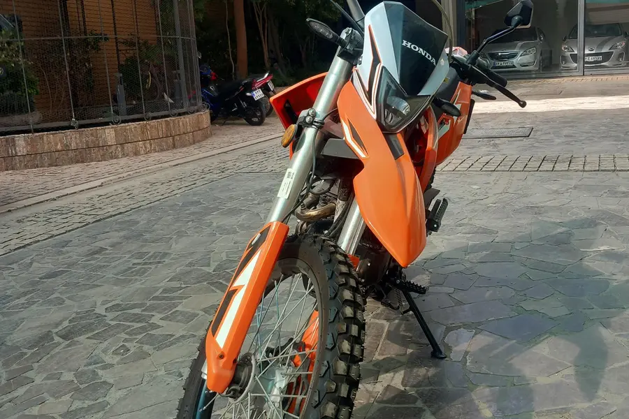 کویر موتور، T4 200