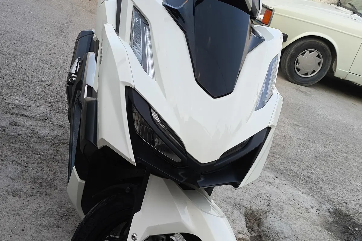 نیرو موتور شیراز،  گلکسی CL160