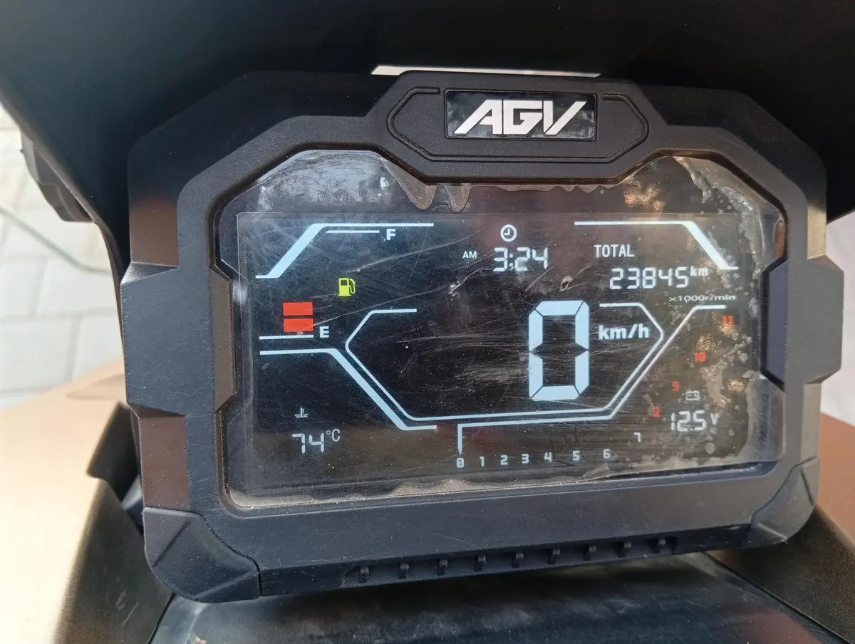 کویر موتور،  AGV 150X