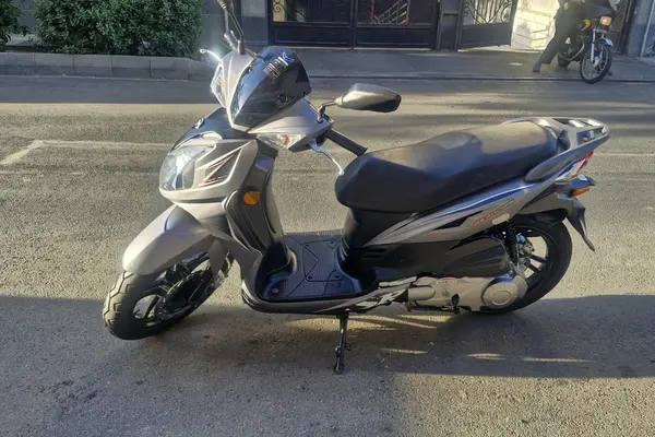 اس وای ام  گلکسی SR 200