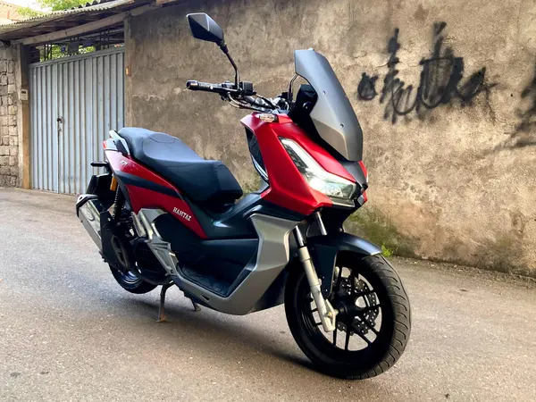 جهان همتا  همتاز ADV160