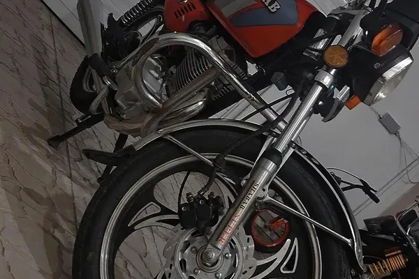 شباب  200