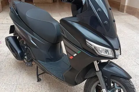 آپریلیا، STR 160