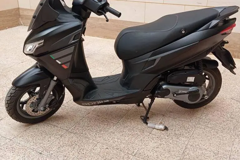 آپریلیا،  STR 160