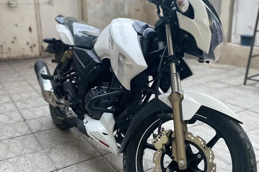تی وی اس، آپاچی 180
