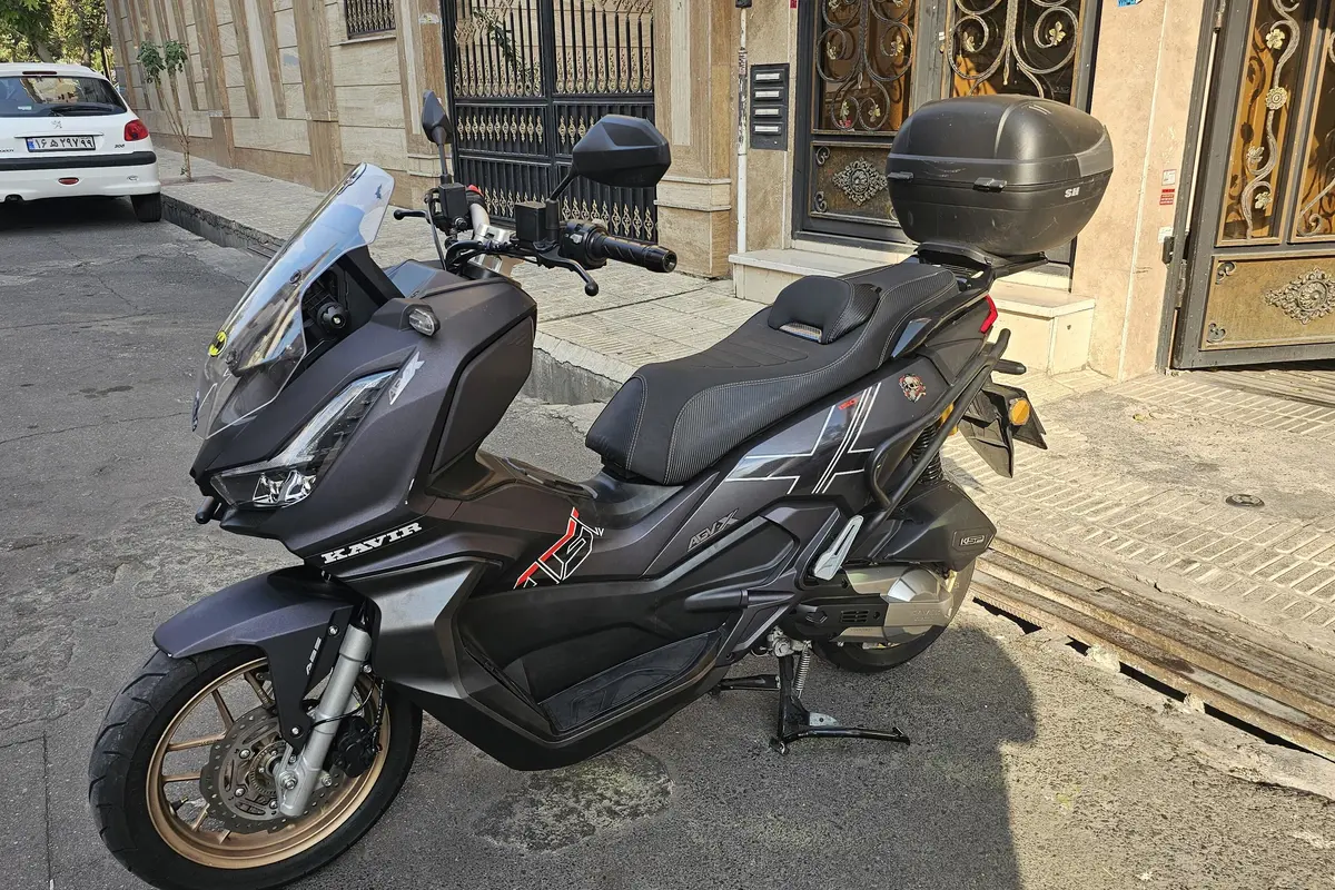 کویر موتور،  AGV 150X