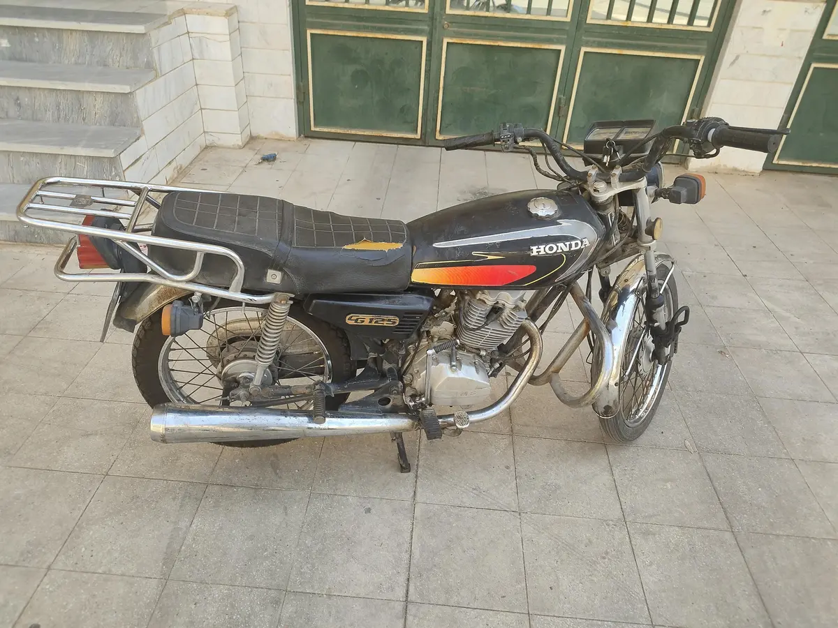 نیرو موتور شیراز،  احسان 150