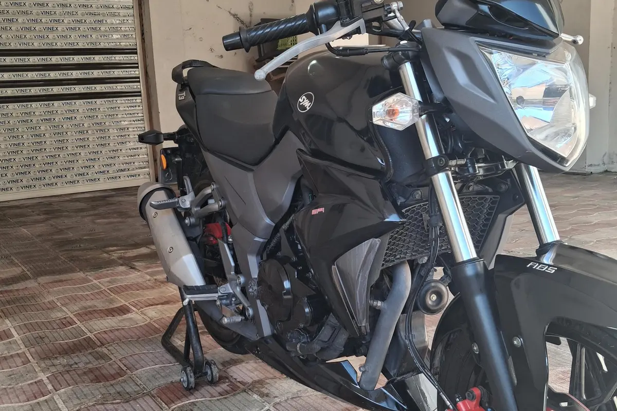 اس وای ام،  لاکی T3 250